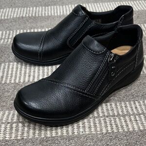 NWOT Clarks Carleigh Ray Black Leather Shoes